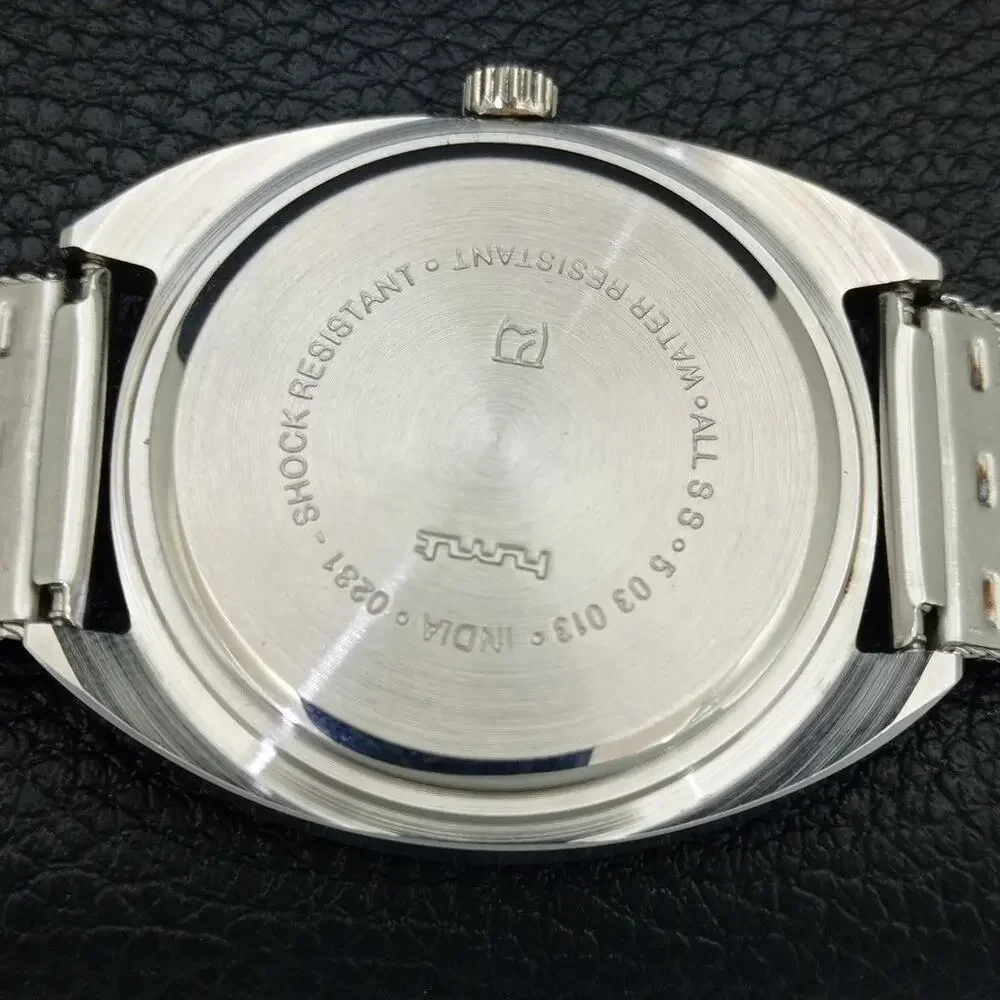 Vintage 1988 HMT Manual Wound Mens Silver Watch & Silver accents